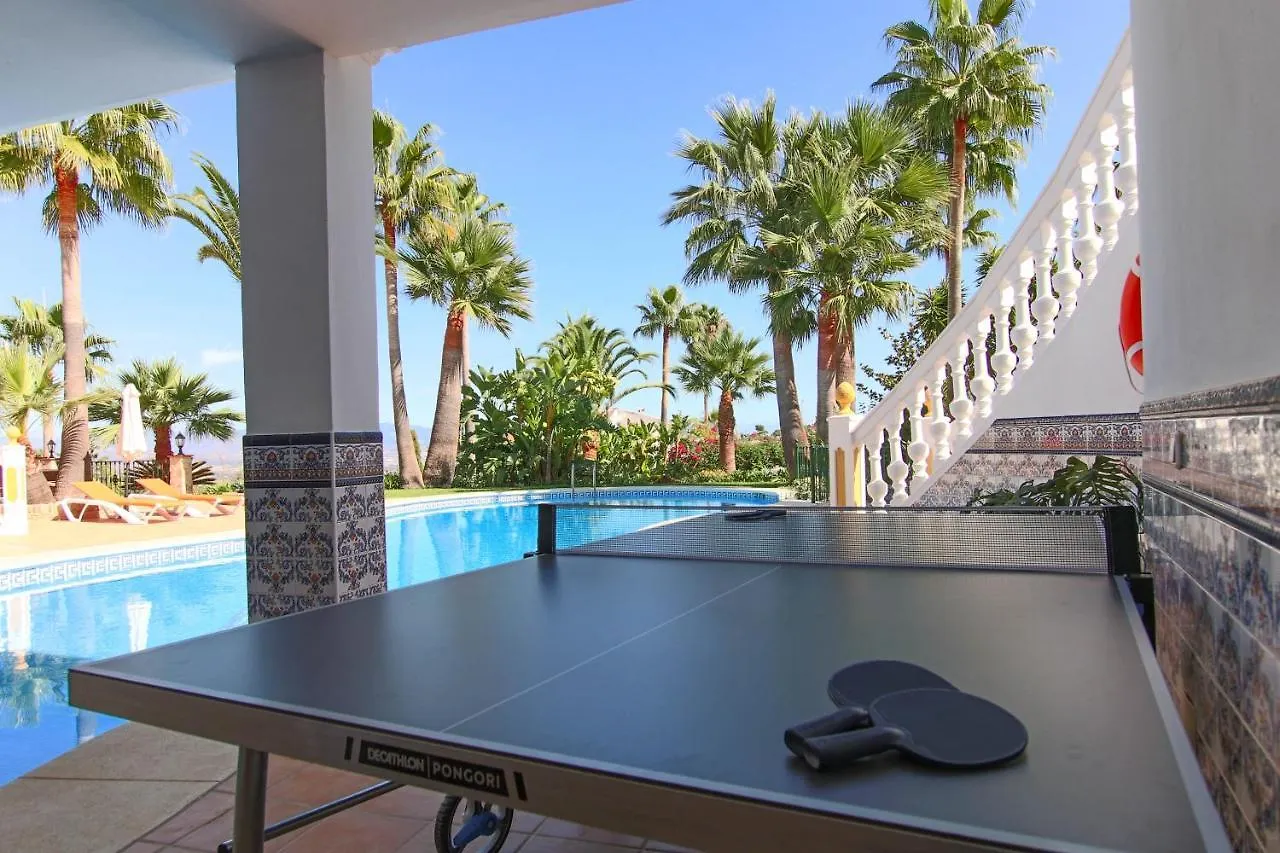 Tess Villa El Oasis Alhaurín de la Torre