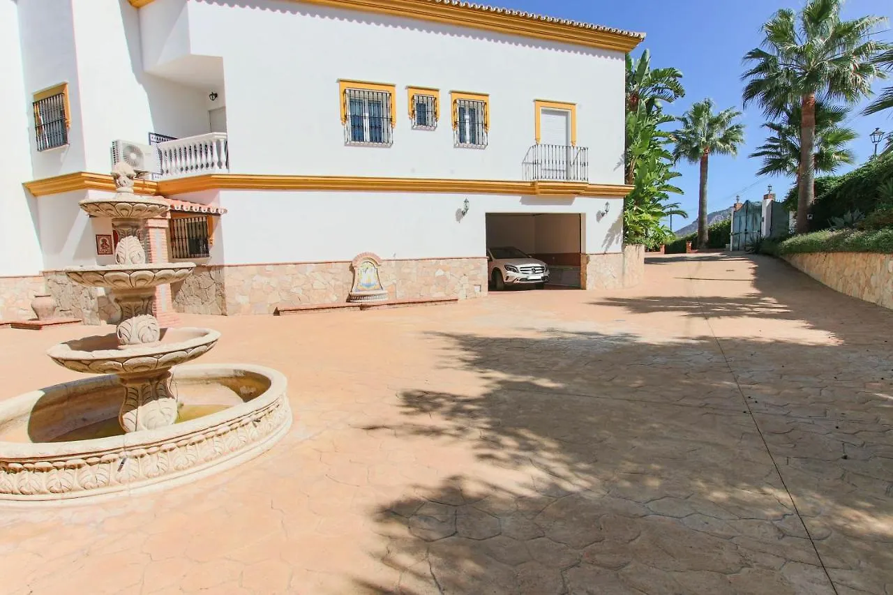 Tess Villa El Oasis Alhaurín de la Torre