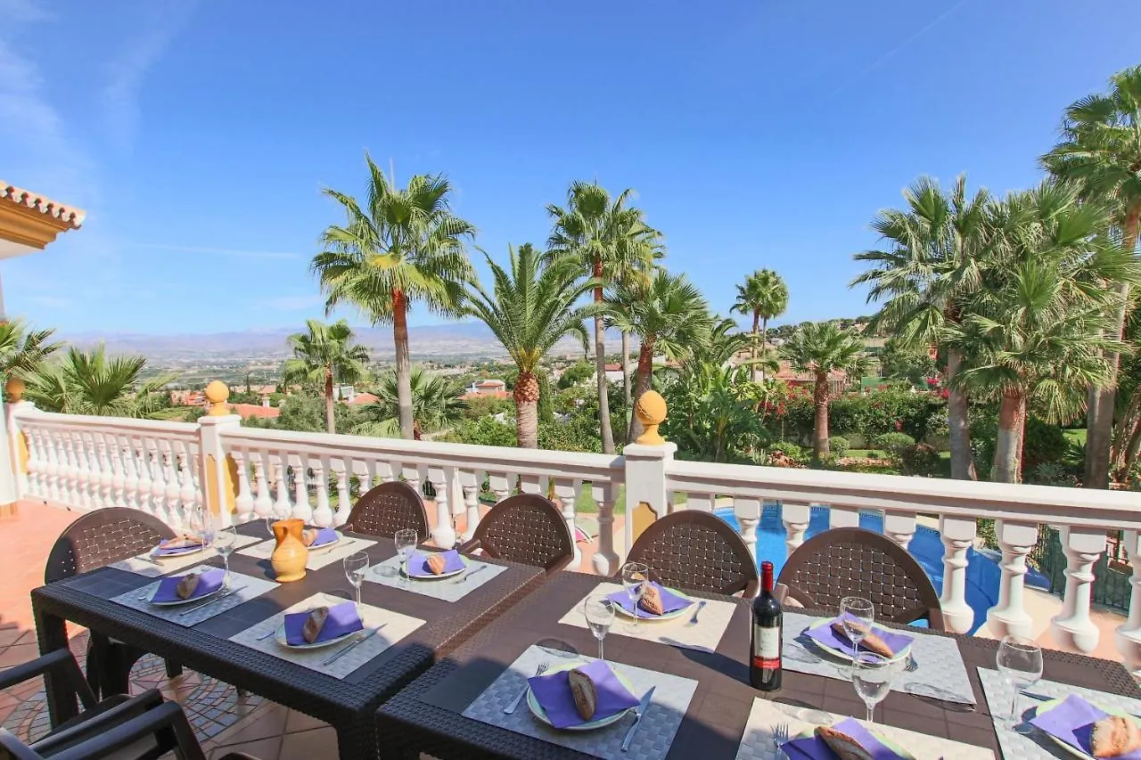 Tess Villa El Oasis Alhaurín de la Torre Spanien